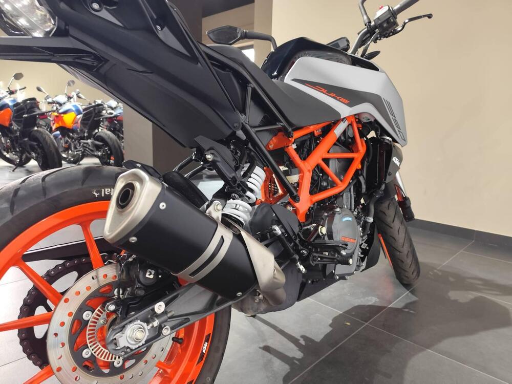 KTM 390 Duke (2021 - 23) (4)