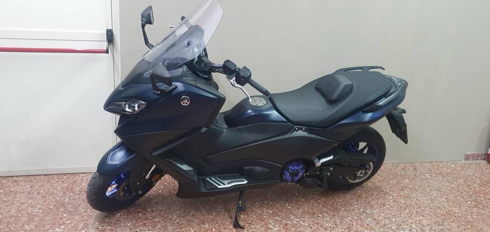 Yamaha T-Max 560 (2022 - 24) (3)