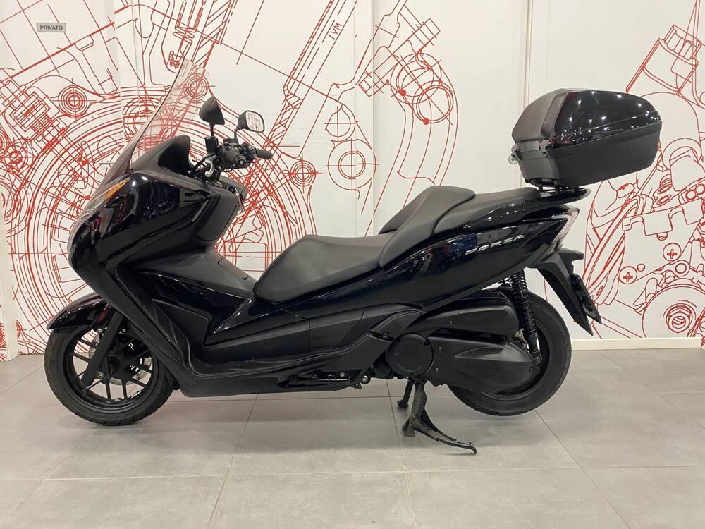 Honda Forza 300 ABS (2013 - 17) (2)