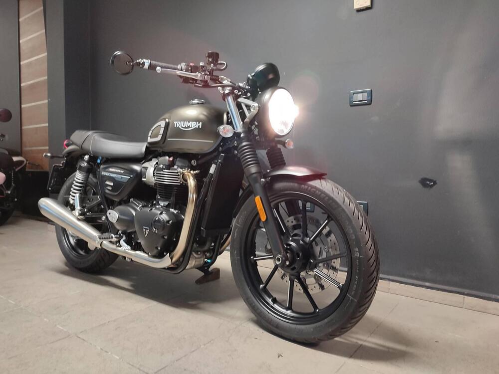 Triumph Speed Twin 900 (2023 - 24) (5)