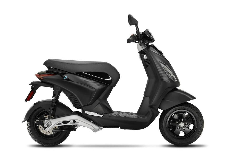 Piaggio 1 Active (2022 - 24) (3)