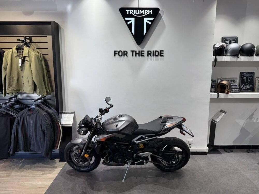 Triumph Street Triple 765 RS (2023 - 25)