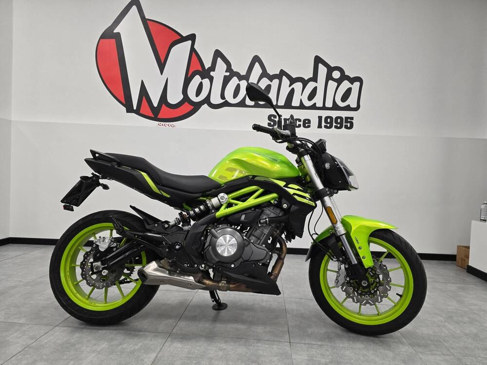 Benelli BN 302 S (2019 - 20) (2)