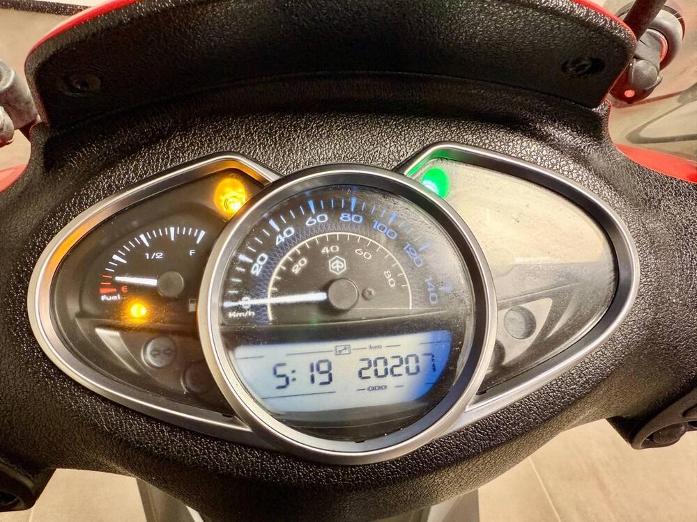 Piaggio Medley 150 ABS (2016 - 19) (5)