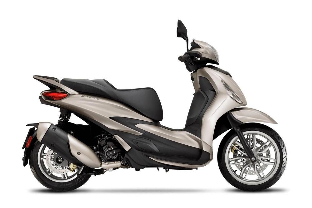 Piaggio Beverly 300 S i.e. (2015 - 16) (2)