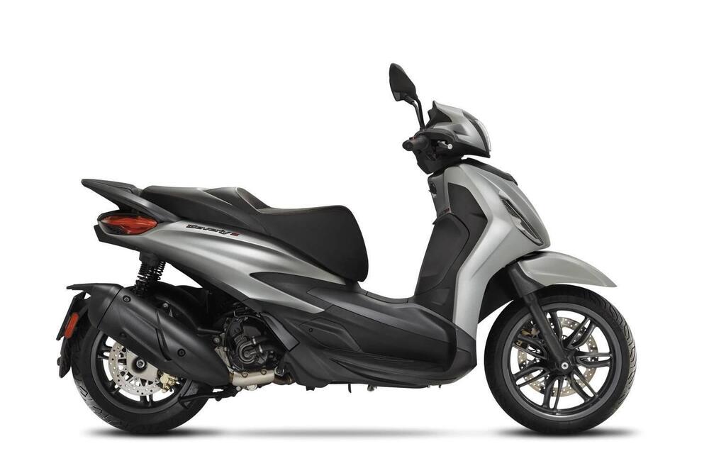 Piaggio Beverly 300 S i.e. (2015 - 16) (3)