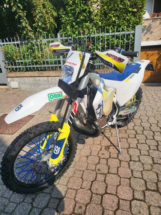 Husqvarna TE 300i (2020) (5)