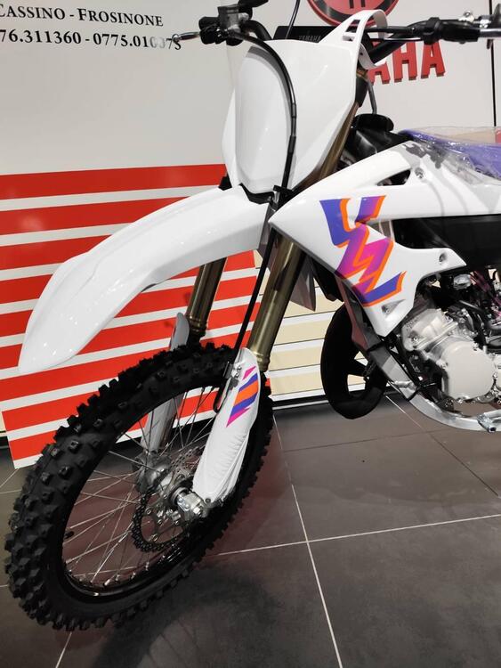 Yamaha YZ 125 50° Anniversario (2024) (2)