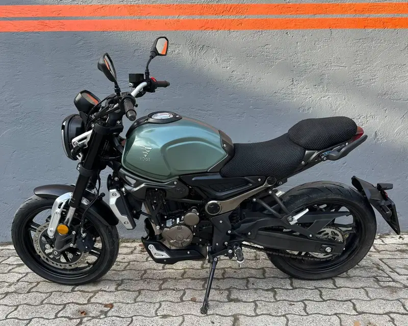 Voge Trofeo 300AC (2021 - 26) (6)