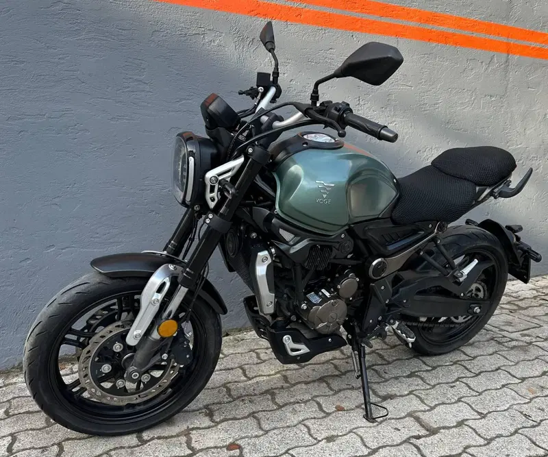 Voge Trofeo 300AC (2021 - 26) (8)