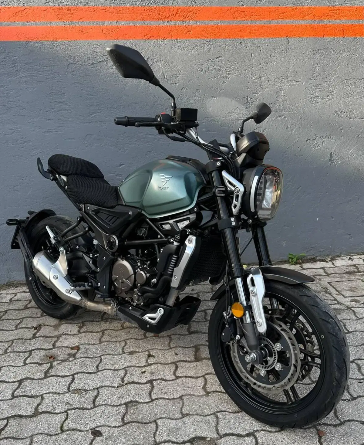 Voge Trofeo 300AC (2021 - 26) (7)