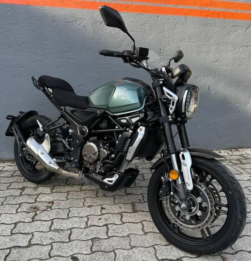 Voge Trofeo 300AC (2021 - 26) (3)