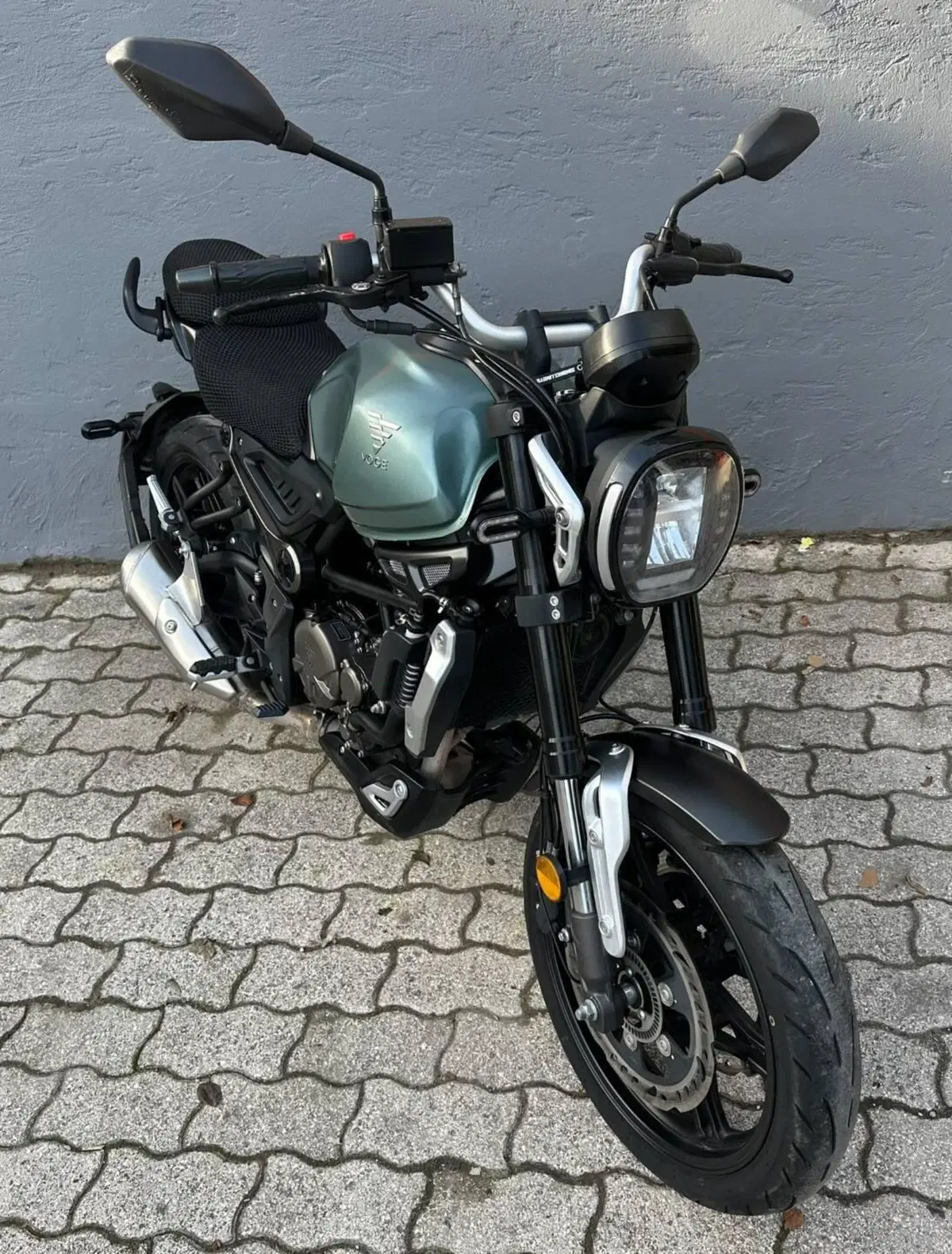 Voge Trofeo 300AC (2021 - 26) (16)