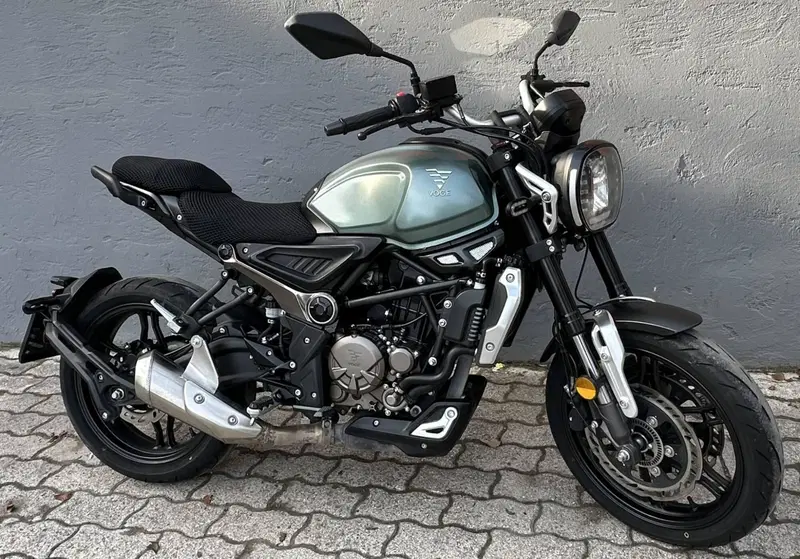 Voge Trofeo 300AC (2021 - 26)