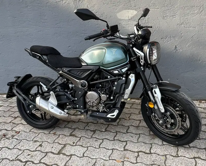 Voge Trofeo 300AC (2021 - 26) (5)