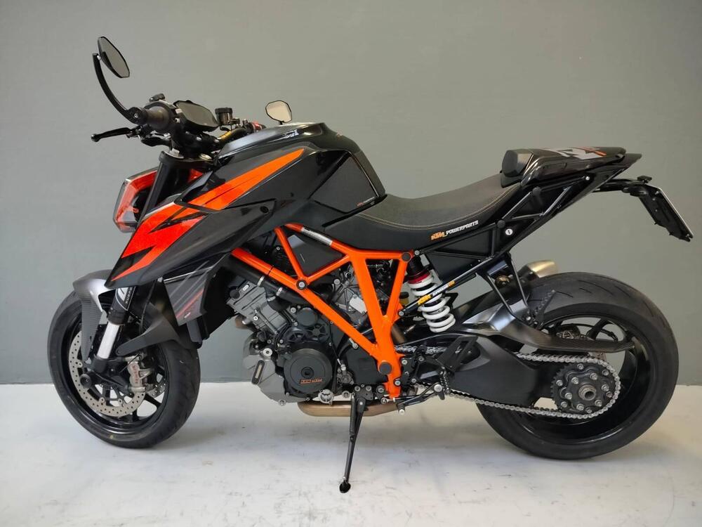 KTM 1290 Super Duke R ABS (2017 - 18) (2)