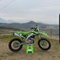 250 o 300 4 tempi? Abbiamo montato e provato il gruppo termico ATHENA per la Kawasaki KX250: ecco come va [VIDEO]