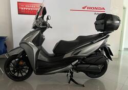 Kymco Agility 300 + (2020) usata