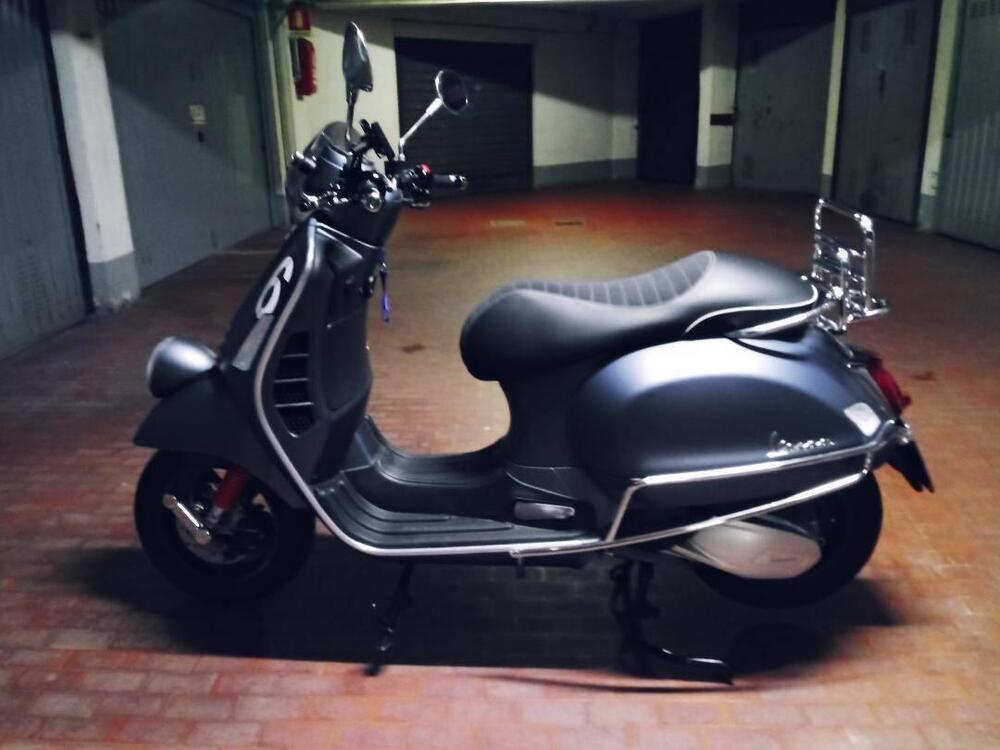 Vespa Sei Giorni 300 Hpe (2021 - 22) (5)