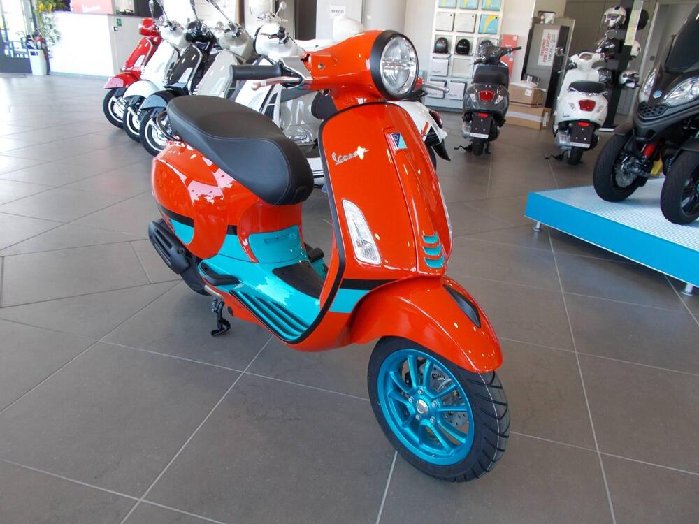 Vespa Primavera 125 Color Vibe (2023 - 24) (4)