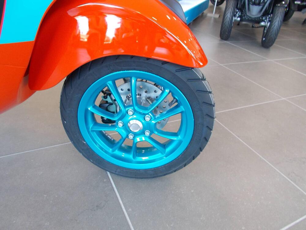 Vespa Primavera 125 Color Vibe (2023 - 24) (5)