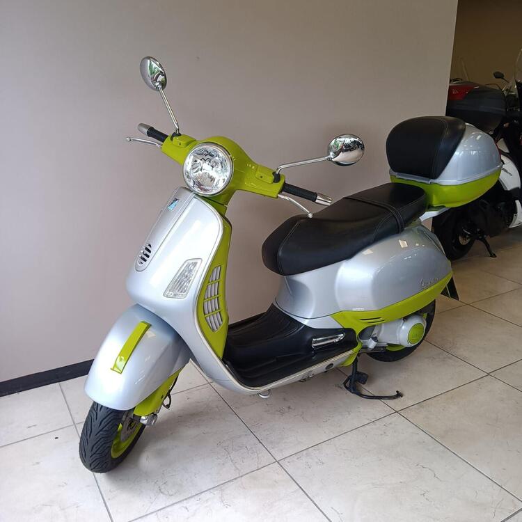 Vespa Granturismo 200 L