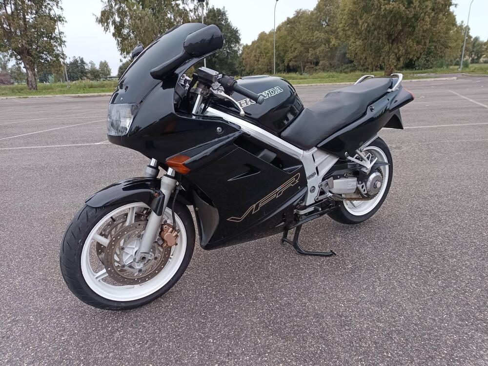 Honda VFR 750 F (1990 - 93)