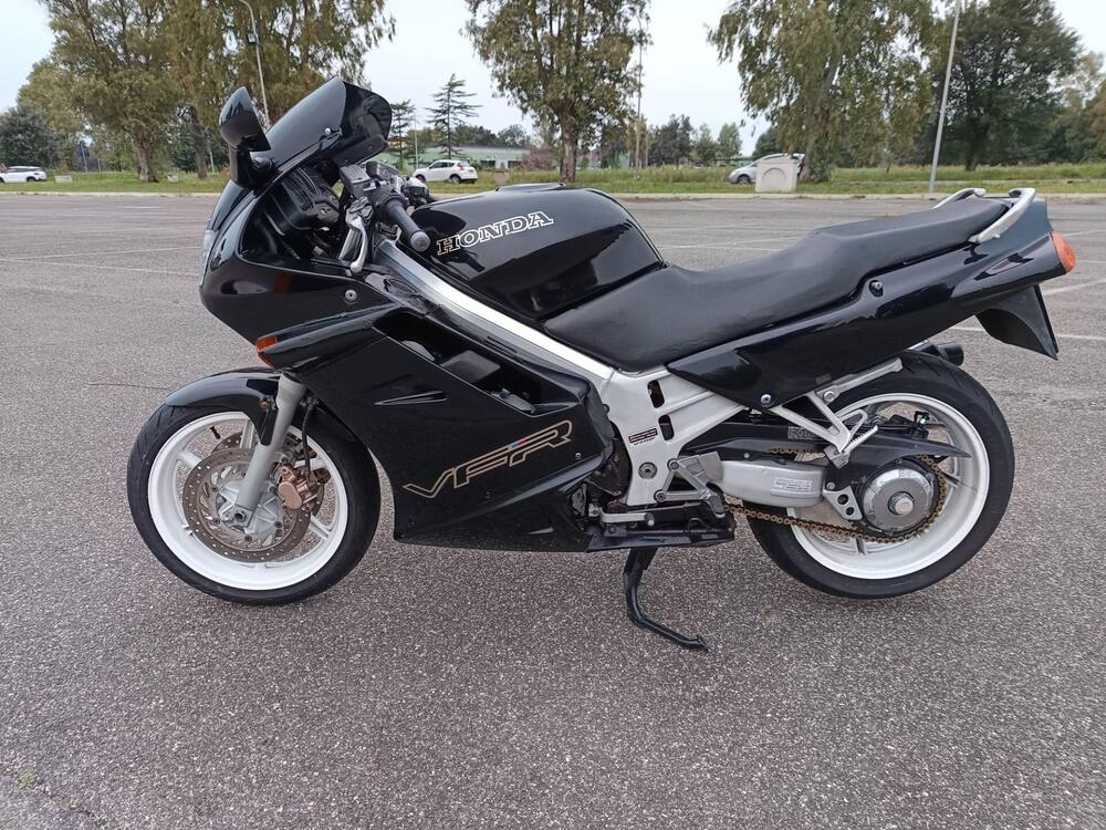 Honda VFR 750 F (1990 - 93) (2)