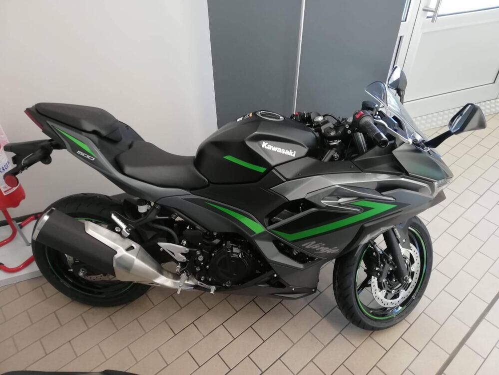 Kawasaki Ninja 500 SE (2024 - 25)