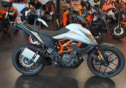 KTM 390 Adventure (2022 - 24) nuova