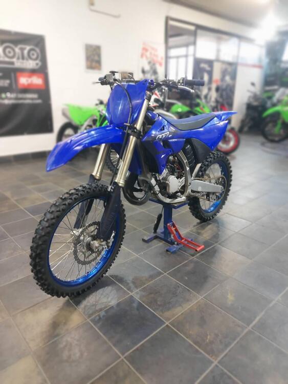 Yamaha YZ 125 (2023)