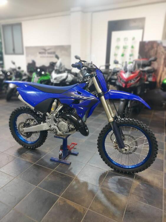 Yamaha YZ 125 (2023) (3)