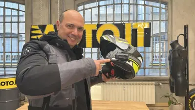 Recensito CARDO PackTalk Pro: &egrave; lui l'interfono pi&ugrave; evoluto di sempre? [VIDEO]
