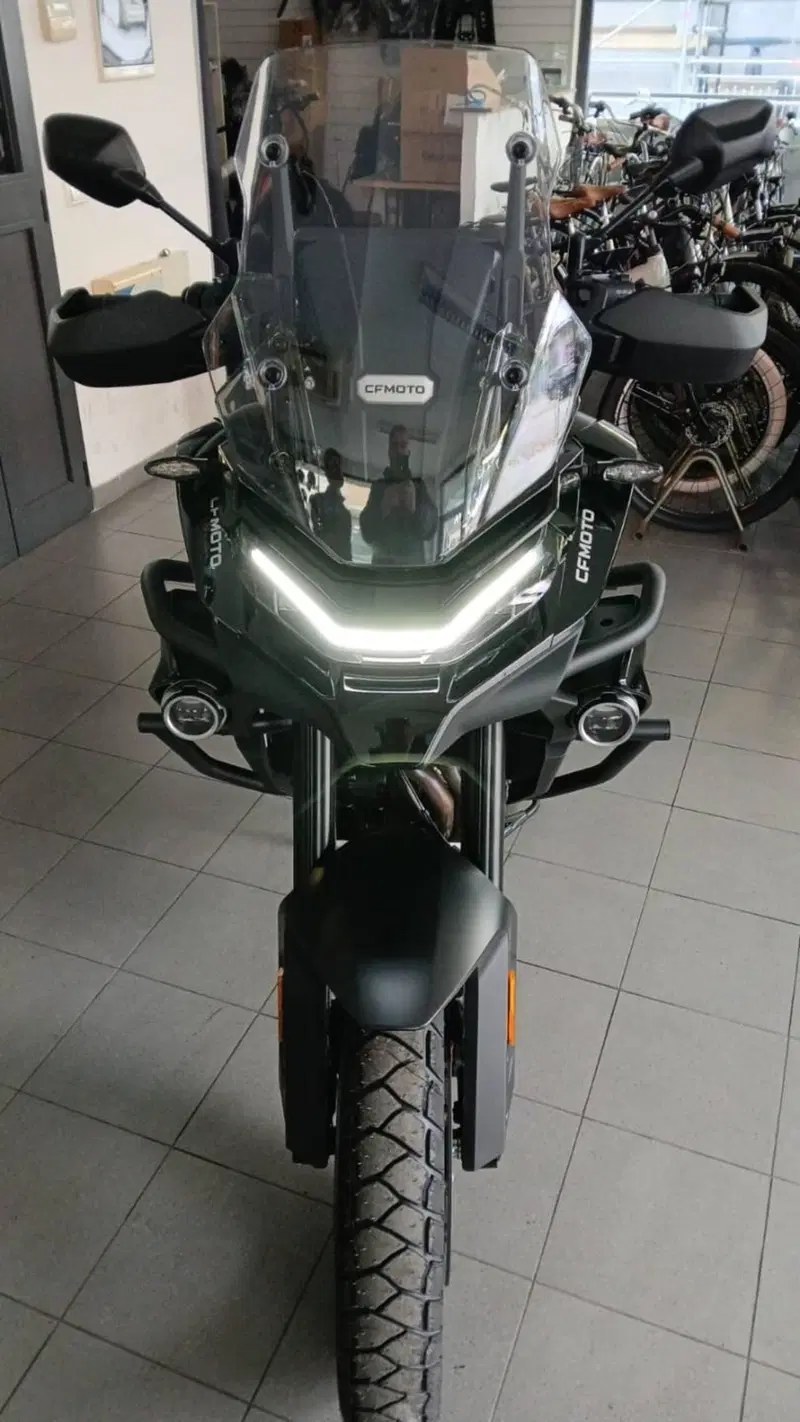 CFMOTO 800MT Explore (2023 - 26) (2)