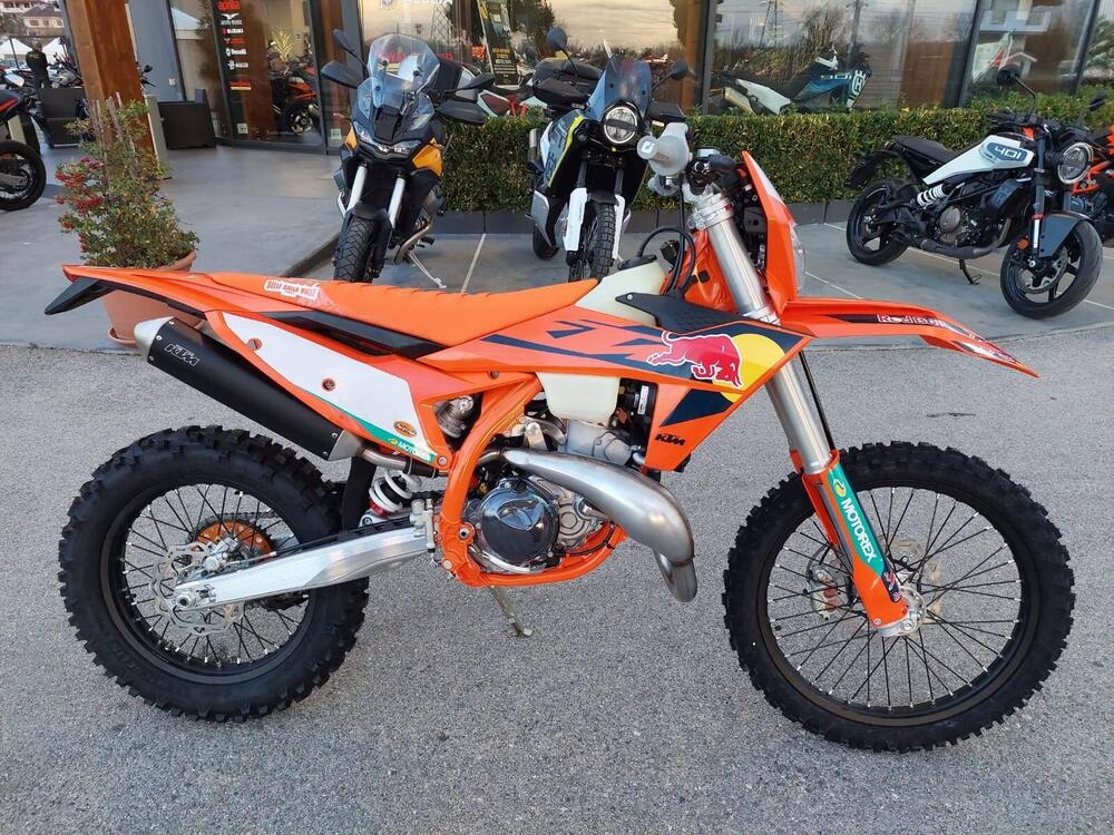 KTM 300 EXC Champion Edition (2025) (2)