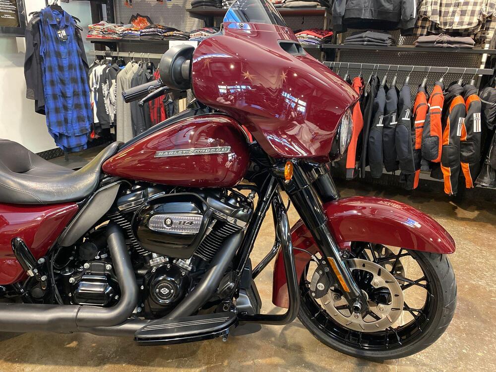 Harley-Davidson 114 Street Glide Special (2019 - 20) - FLHXS (3)