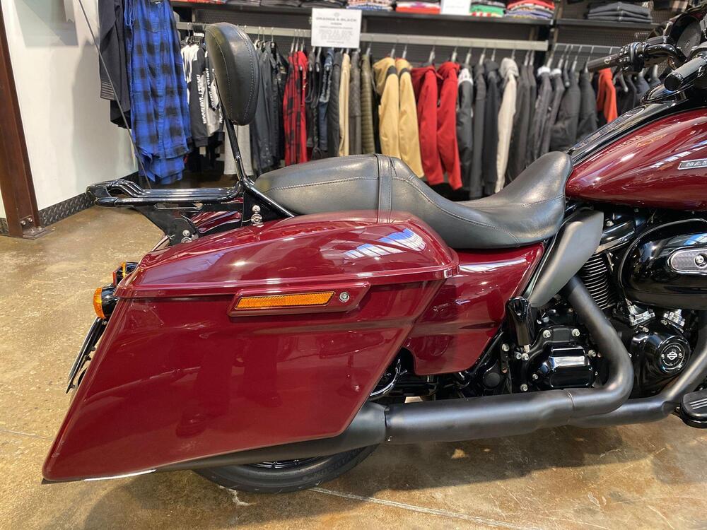 Harley-Davidson 114 Street Glide Special (2019 - 20) - FLHXS (4)