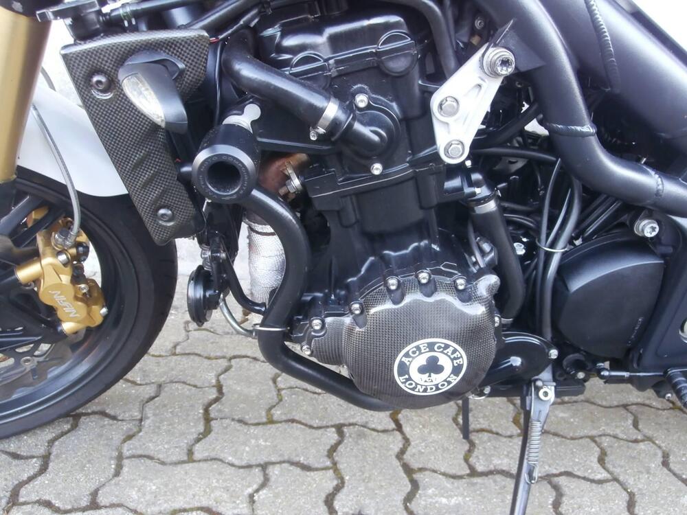 Triumph Speed Triple 1050 (2005 - 11) (3)