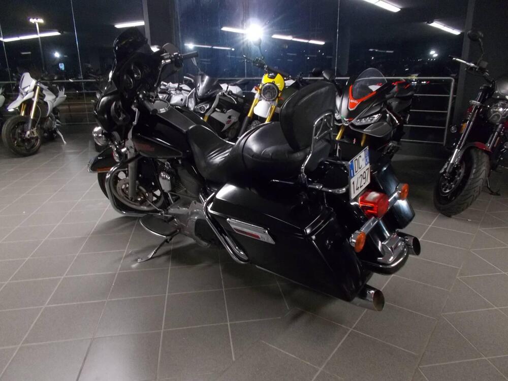 Harley-Davidson 1584 Electra Glide Ultra Classic (2007) - FLHTCU (5)