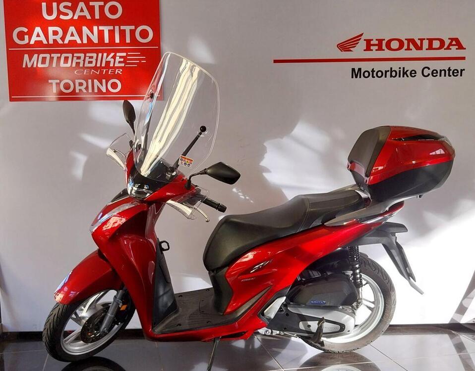 Honda SH 150i (2020 - 25) (2)