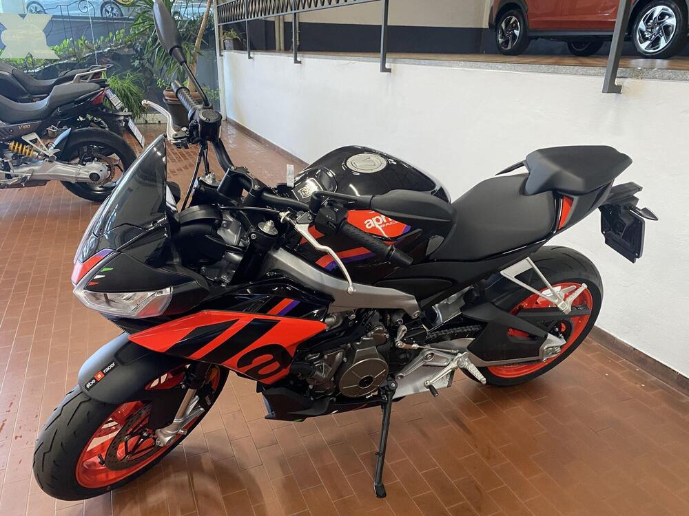 Aprilia Tuono 660 (2021 - 24) (2)