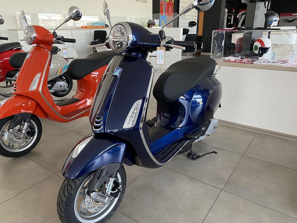 Vespa Primavera 125 (2024)