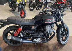 Moto Guzzi V7 Special Edition (2022 - 24) nuova