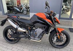 KTM 890 Duke R (2022 - 23) usata