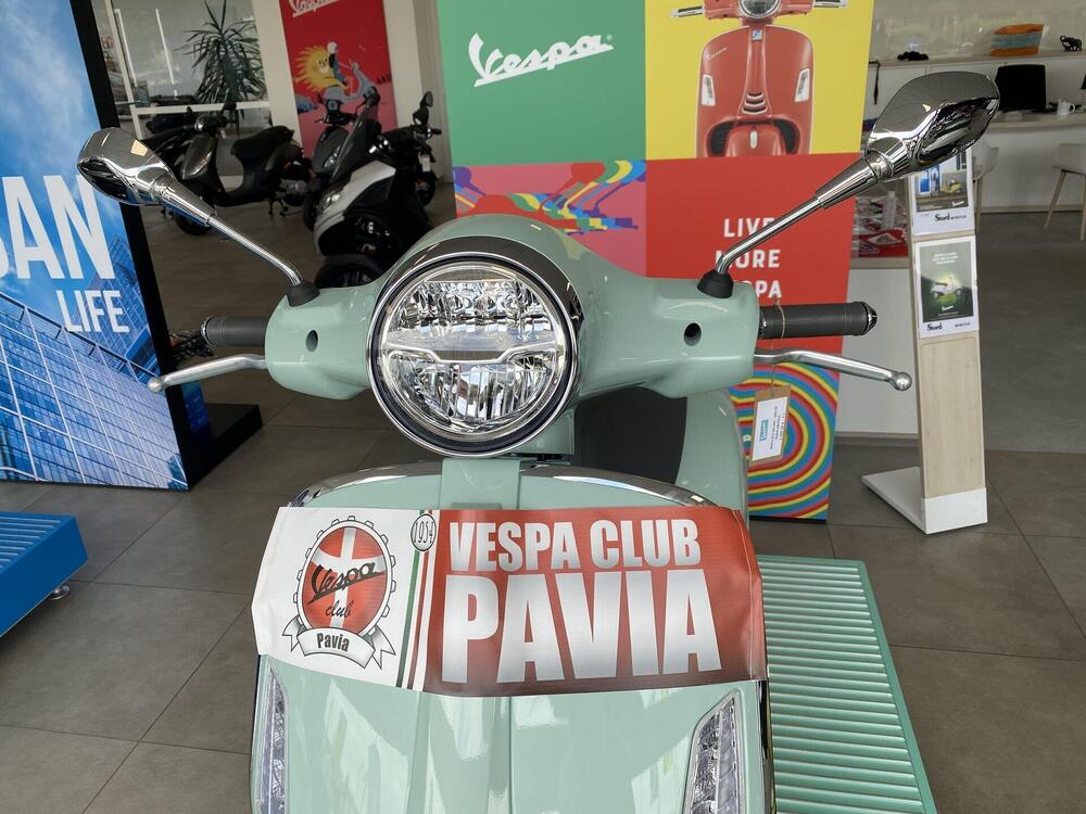 Vespa GTS 300 Hpe (2021 - 22) (2)