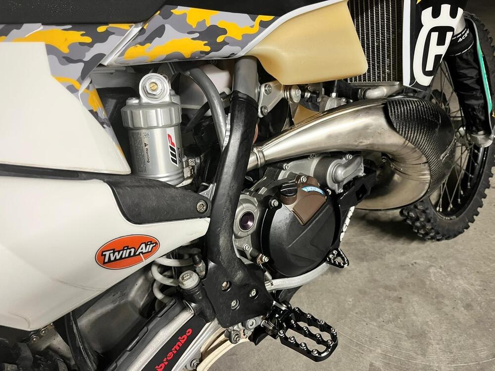 Husqvarna TE 300i (2022) (4)