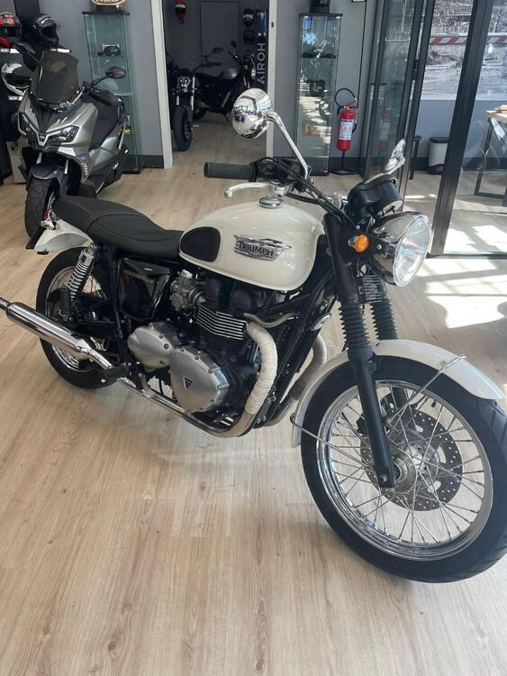 Triumph Bonneville T100 (2008 - 16) (4)