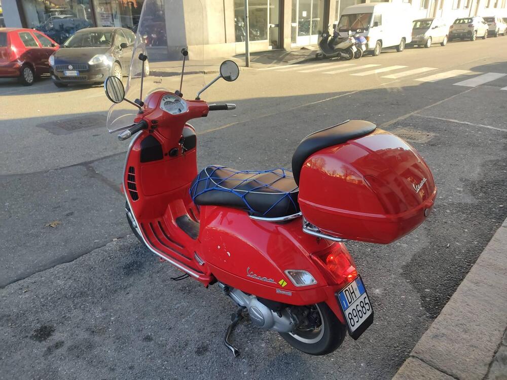 Vespa GTS 300 Super (2008 - 16)