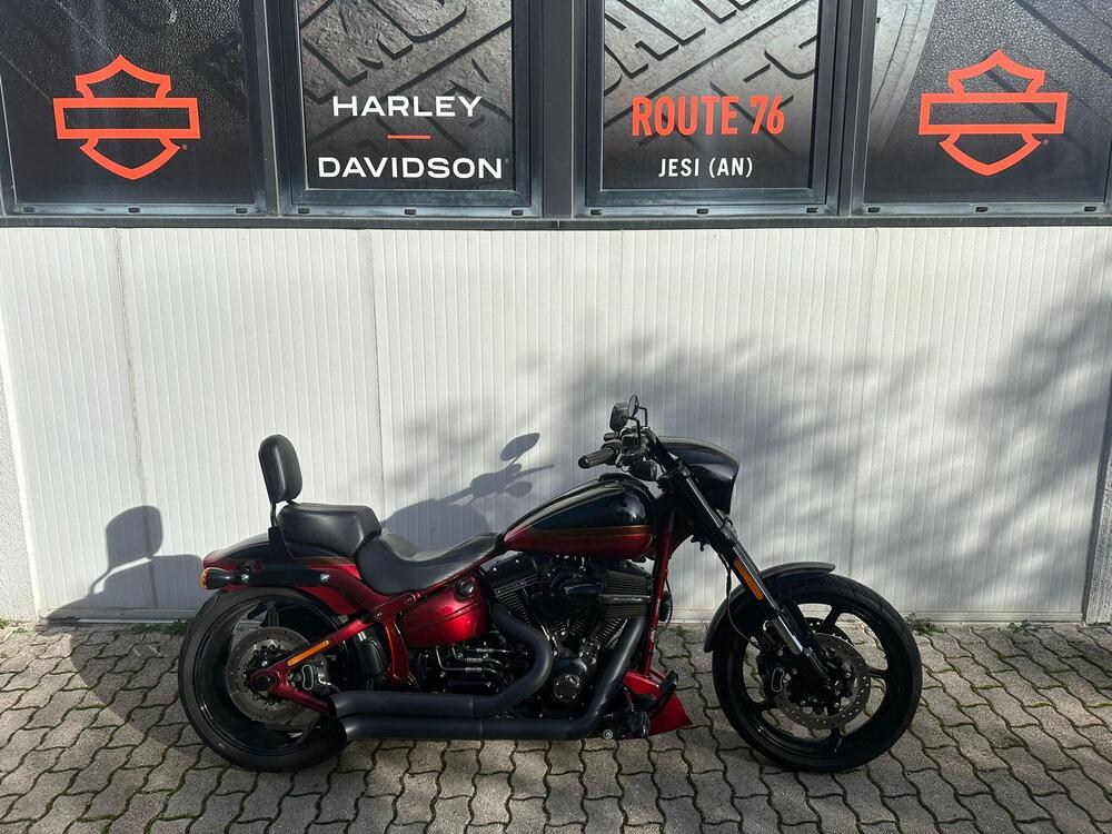 Harley-Davidson 1800 Breakout Pro Street (2016 - 17) - FXSBSE