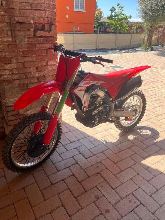 Honda CRF 250 R (2018) (2)